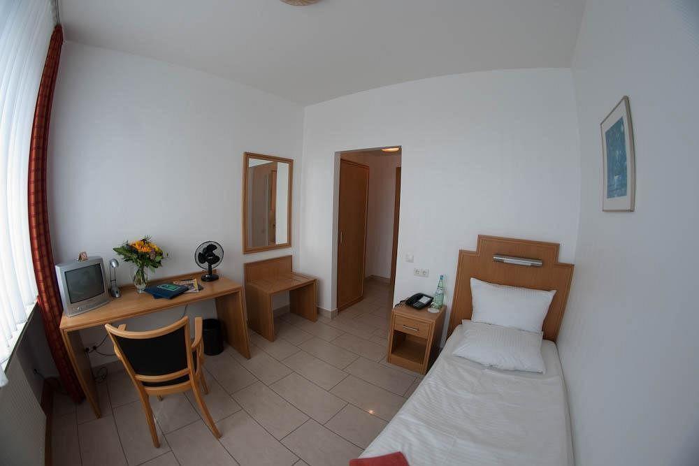 Hotel Conti Am Hauptbahnhof مونستر المظهر الخارجي الصورة